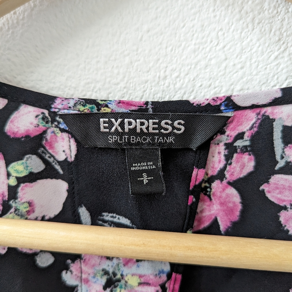 Express split back tank top - Picture 2 of 3